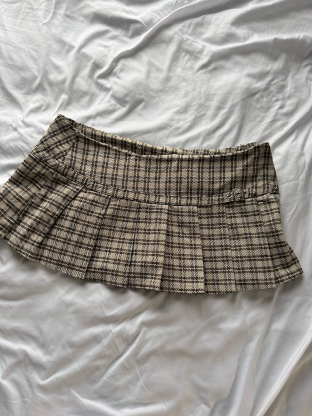 Windsor pleated skirt